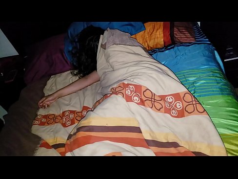 ❤️ Stepson yana dukan mahaifiyar mahaifiyarsa yayin da take barci. ️❌  a mu %ha.np64.ru